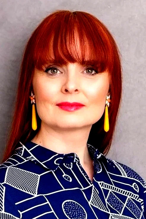  Kersti Heinloo