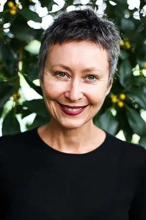  Tracy Mann photo