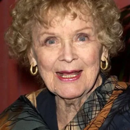 Gloria Stuart