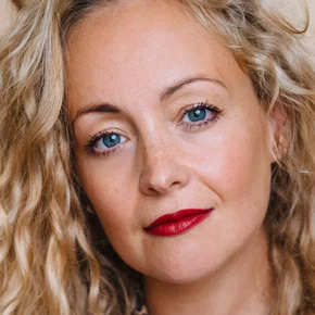 Photo star :  Victoria Elliott
