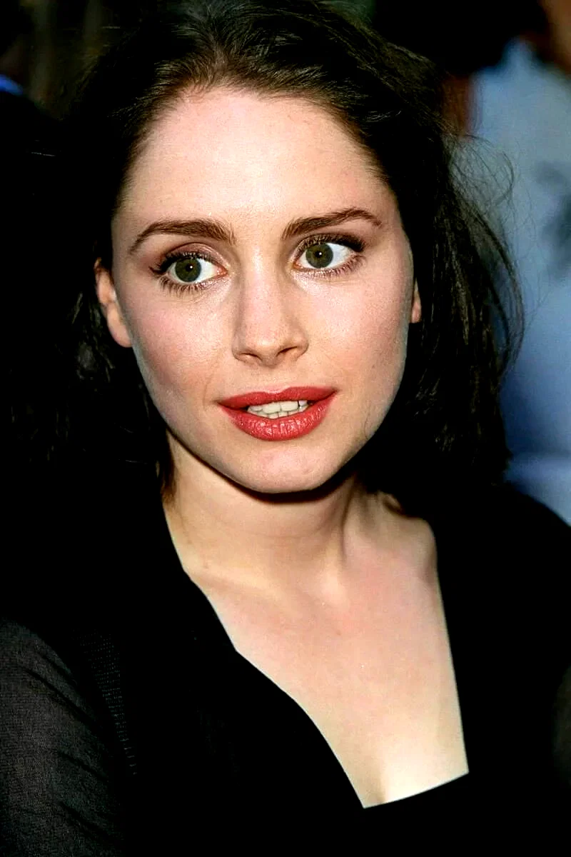 Laura Fraser