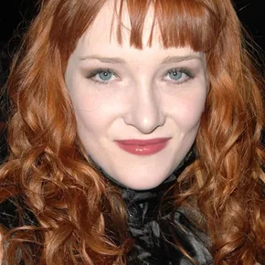 Photo star :  Scarlett Pomers