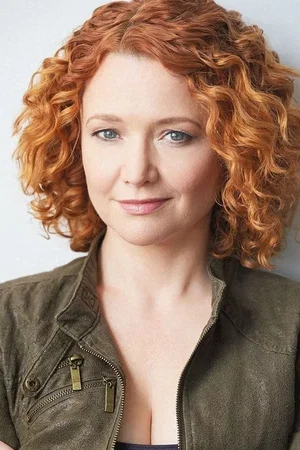  Karyn Dwyer photo