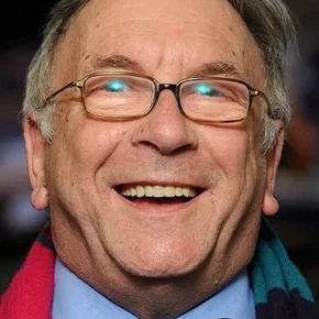 Photo star : Sam Kelly