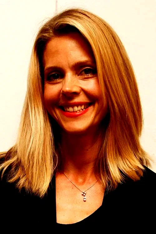 Sophie Lee
