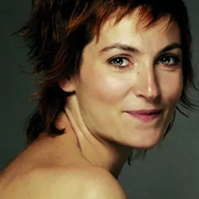 Photo star : Yelda Reynaud