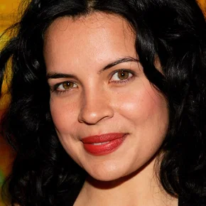 Photo star : Zuleikha Robinson