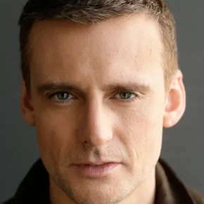 Photo star : Callum Blue