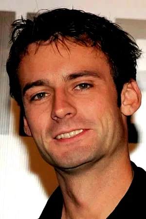 Callum Blue