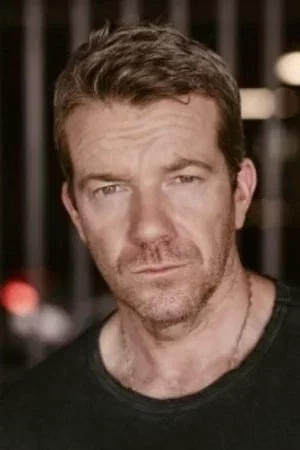 Max Beesley photo