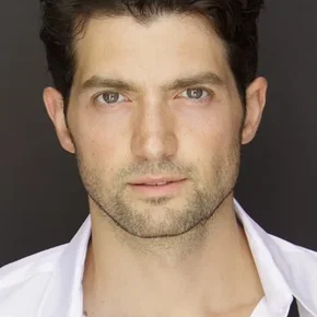 Photo star : David Alpay