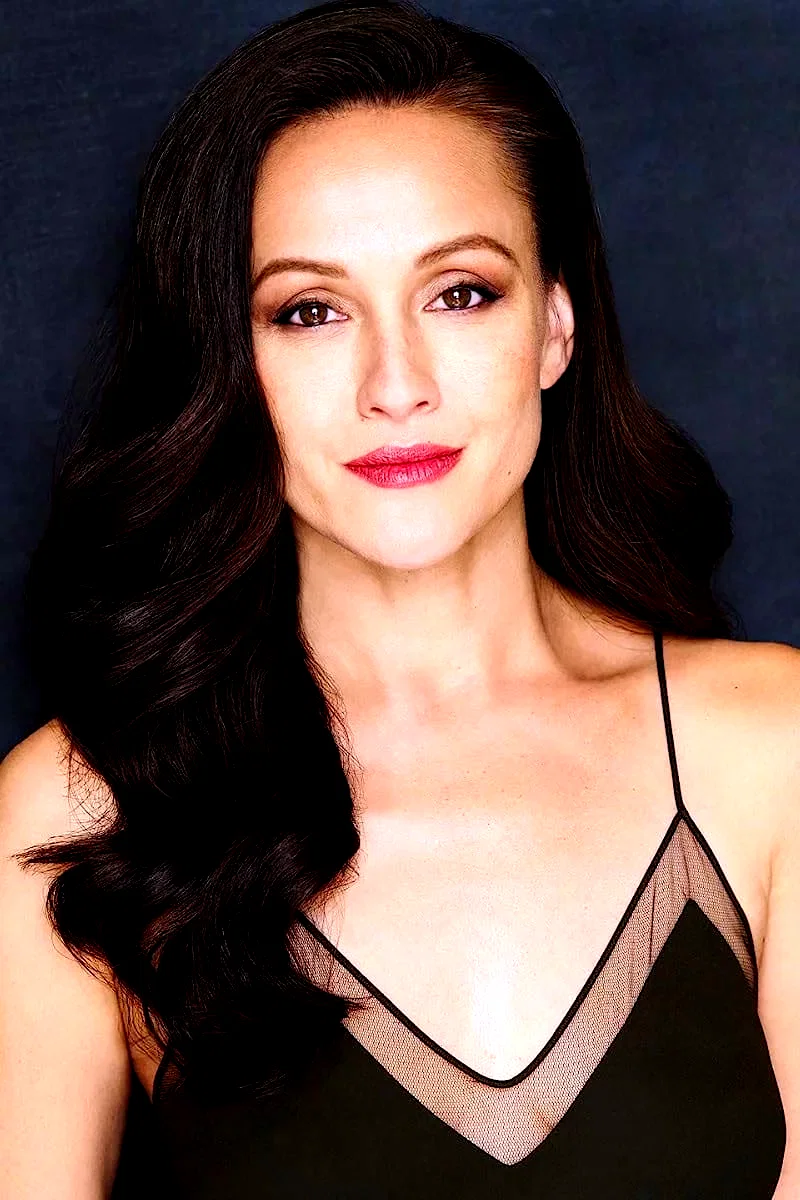 Crystal Lowe