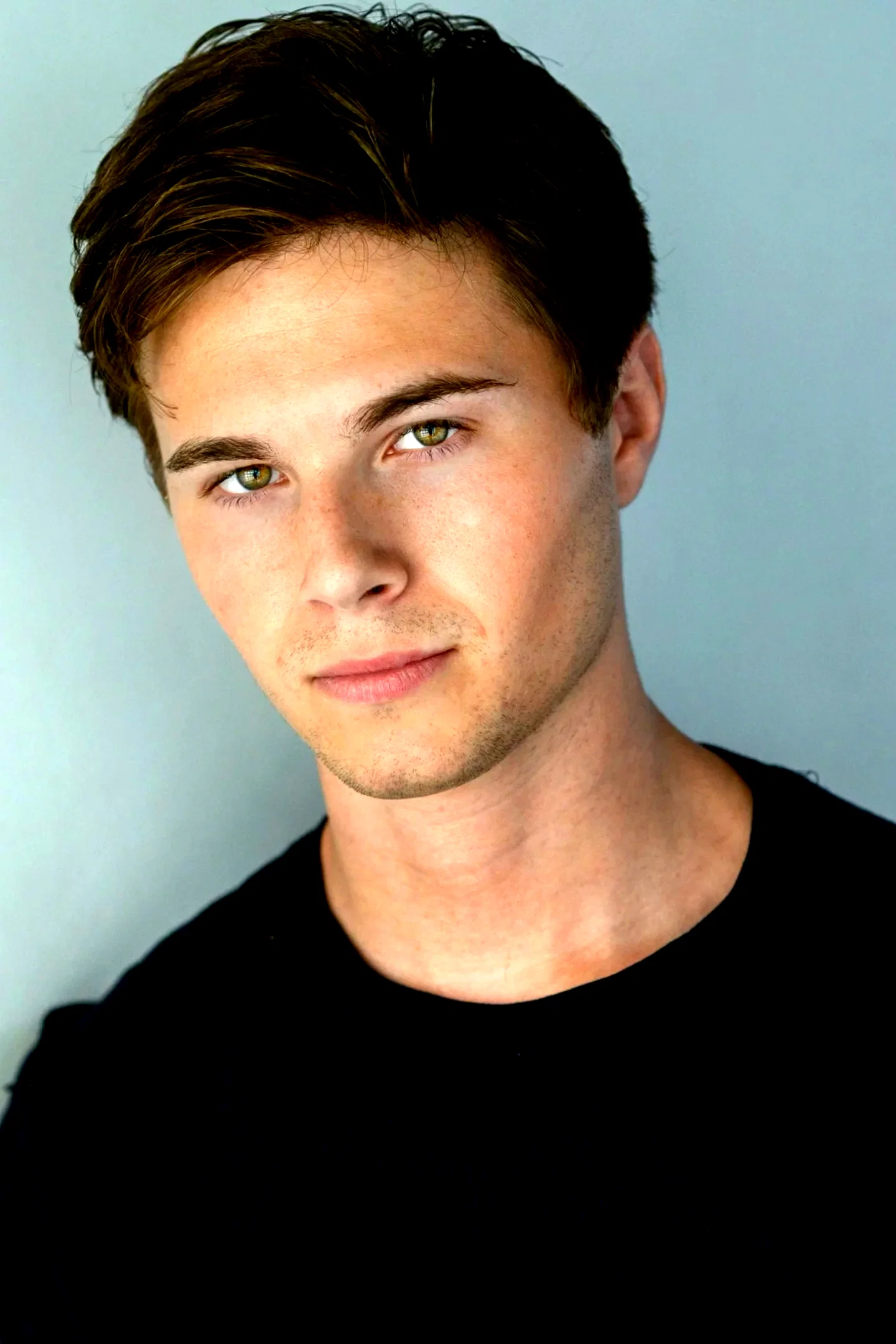  Elias Kacavas