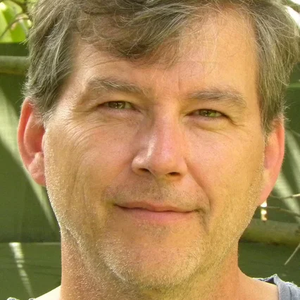  Yvon Roy
