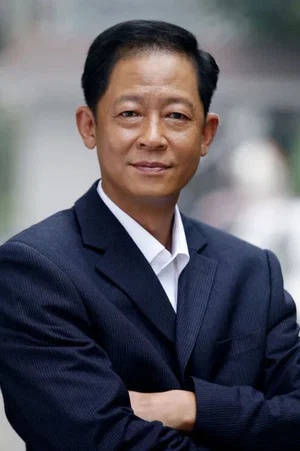  Zhiwen Wang photo