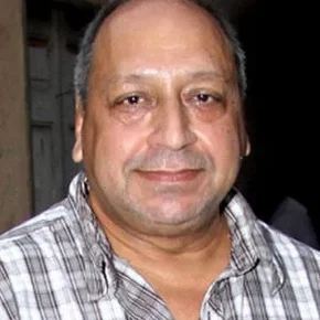 Photo star : Sudhir Pandey
