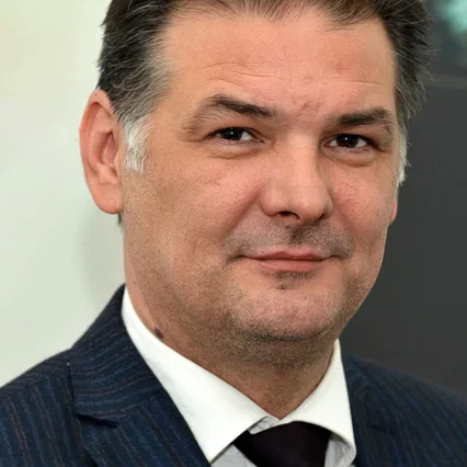  Mirvad Kurić