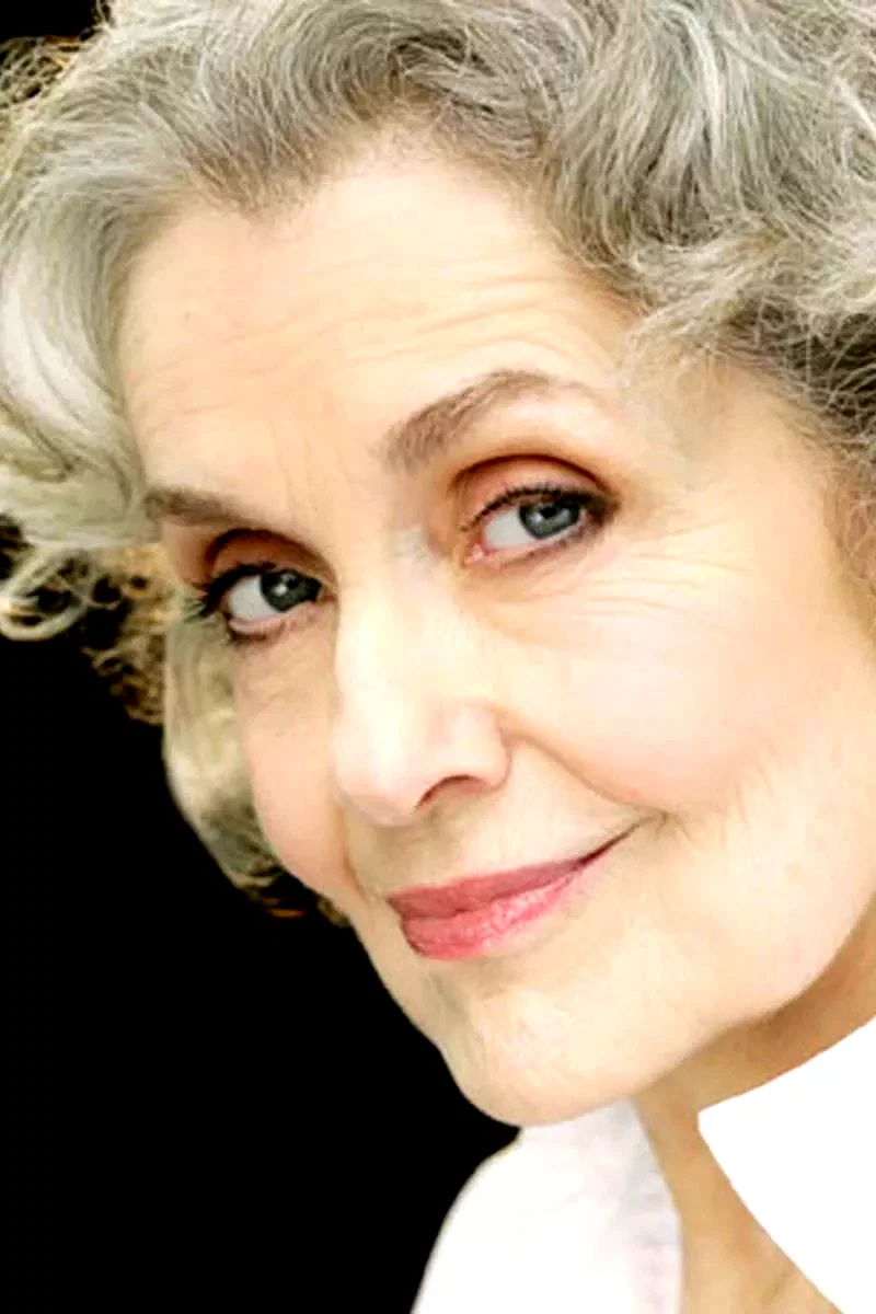 Mary Beth Peil