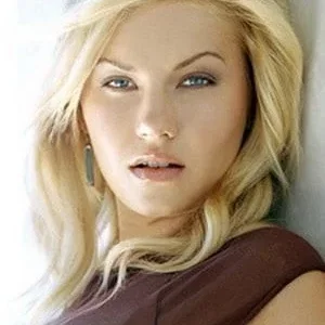 Elisha Cuthbert