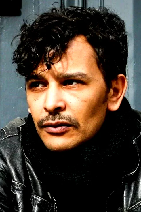 Moa Khouas