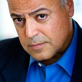 Photo star :  George Tovar