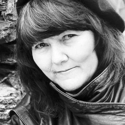 Mary Riggans