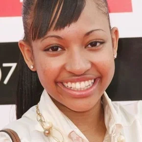 Photo star : Aleisha Allen