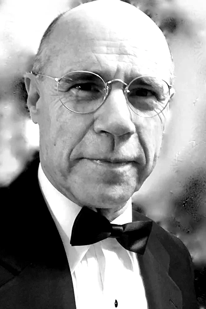 Barry Livingston