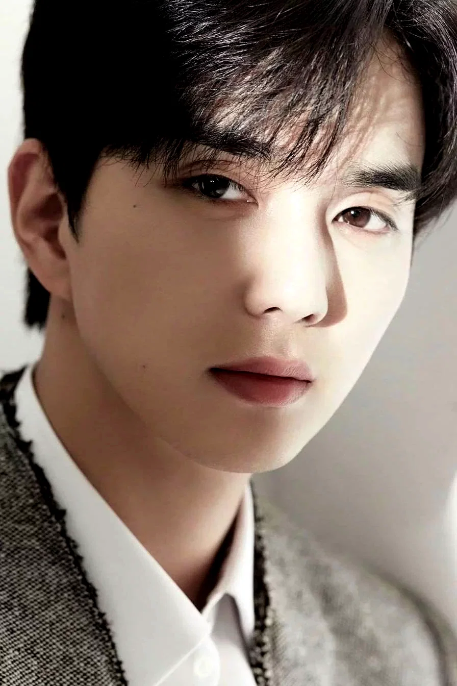  Yoo Seung Ho