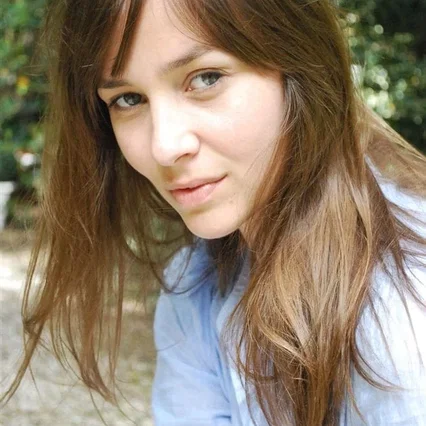 Louise-anne Hippeau
