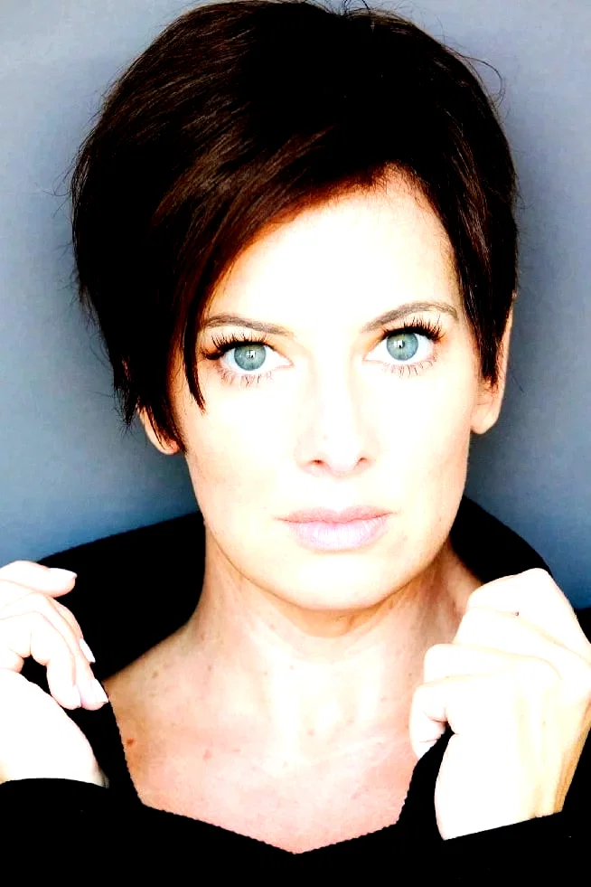 Lizz Carter