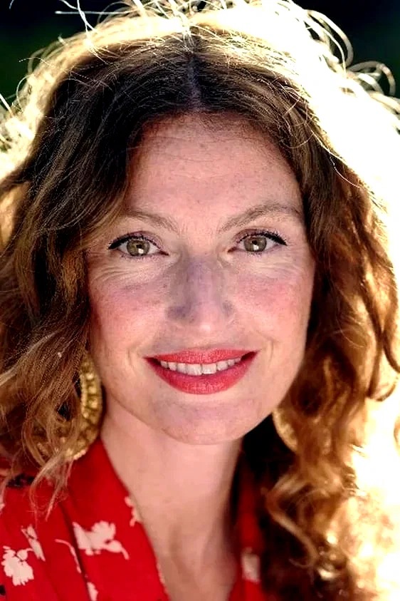  Aurélie Saada