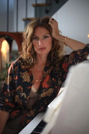  Aurélie Saada photo