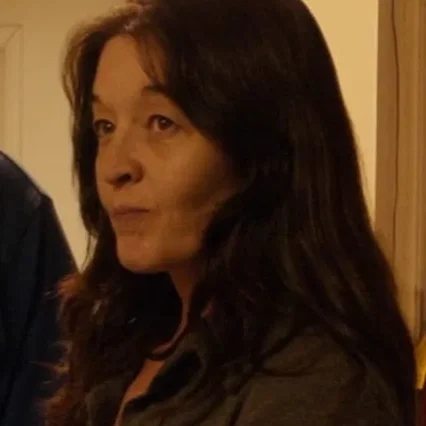  Laurie L. Wee