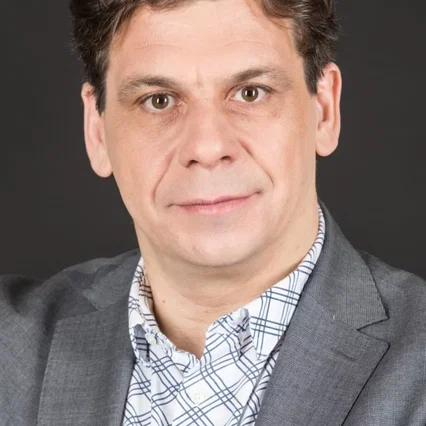  Péter Vida