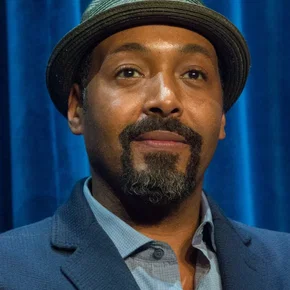 Photo star : Jesse L. Martin
