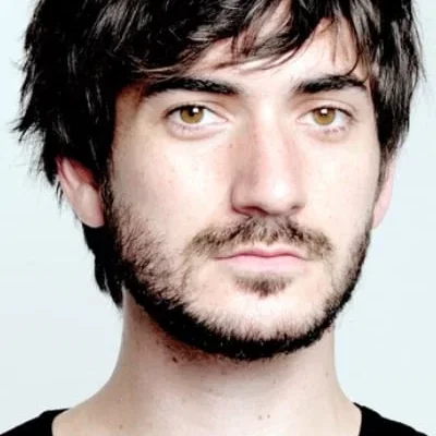  George Maguire