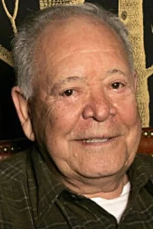Chalo Gonzalez photo