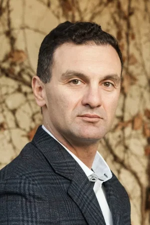  Beka Sikharulidze photo