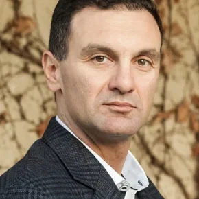 Photo star :  Beka Sikharulidze