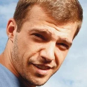 Photo star :  Cătălin Paraschiv