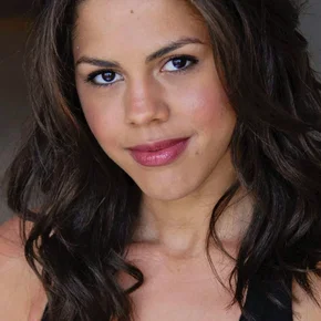 Photo star :  Lenora Crichlow