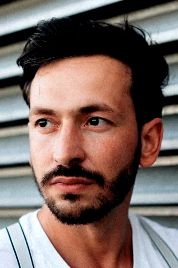 Arnel  Taci