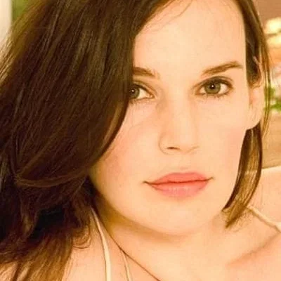  Molly Griffith