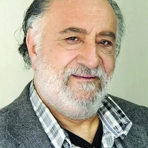 Photo star :  Dariush Arjmand