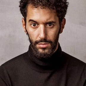 Photo star : Achmed Akkabi