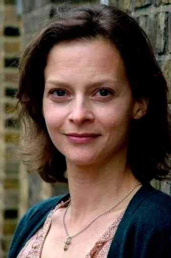 Julie Cox