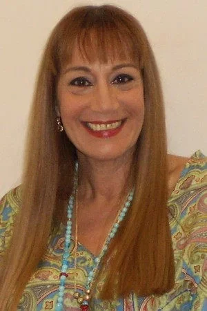 Miki Kam photo