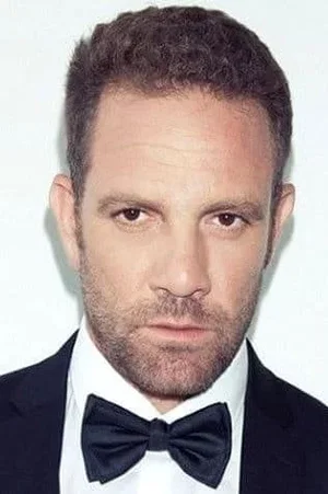 Mickey Leon photo