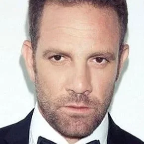 Photo star : Mickey Leon
